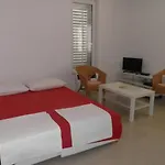 Irena Apartamento