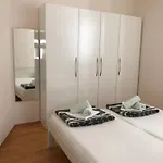 Irena Apartamento Vodice