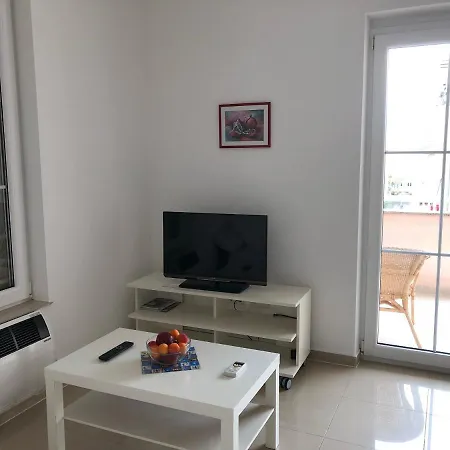 Apartment Irena *