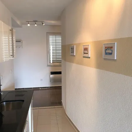 Irena Apartment Vodice