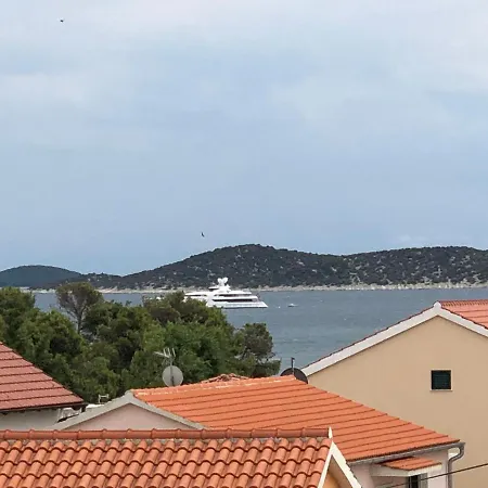 Irena Vodice